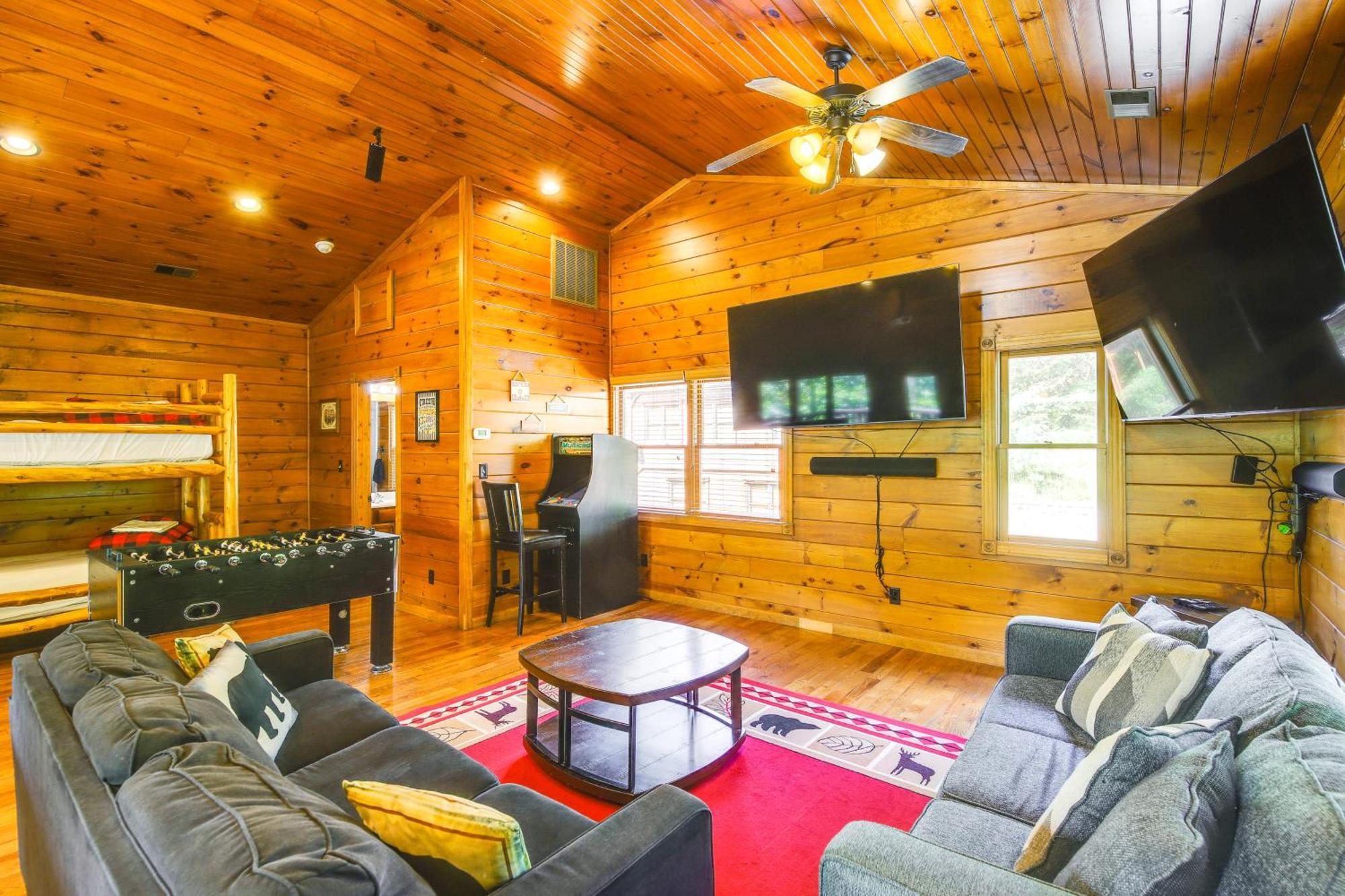 Cabin With Pool Access About 3 Mi To Downtown Гатлинбург Экстерьер фото