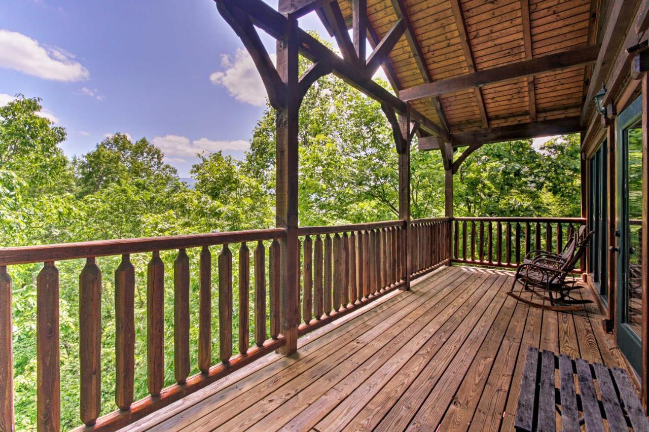 Cabin With Pool Access About 3 Mi To Downtown Гатлинбург Экстерьер фото